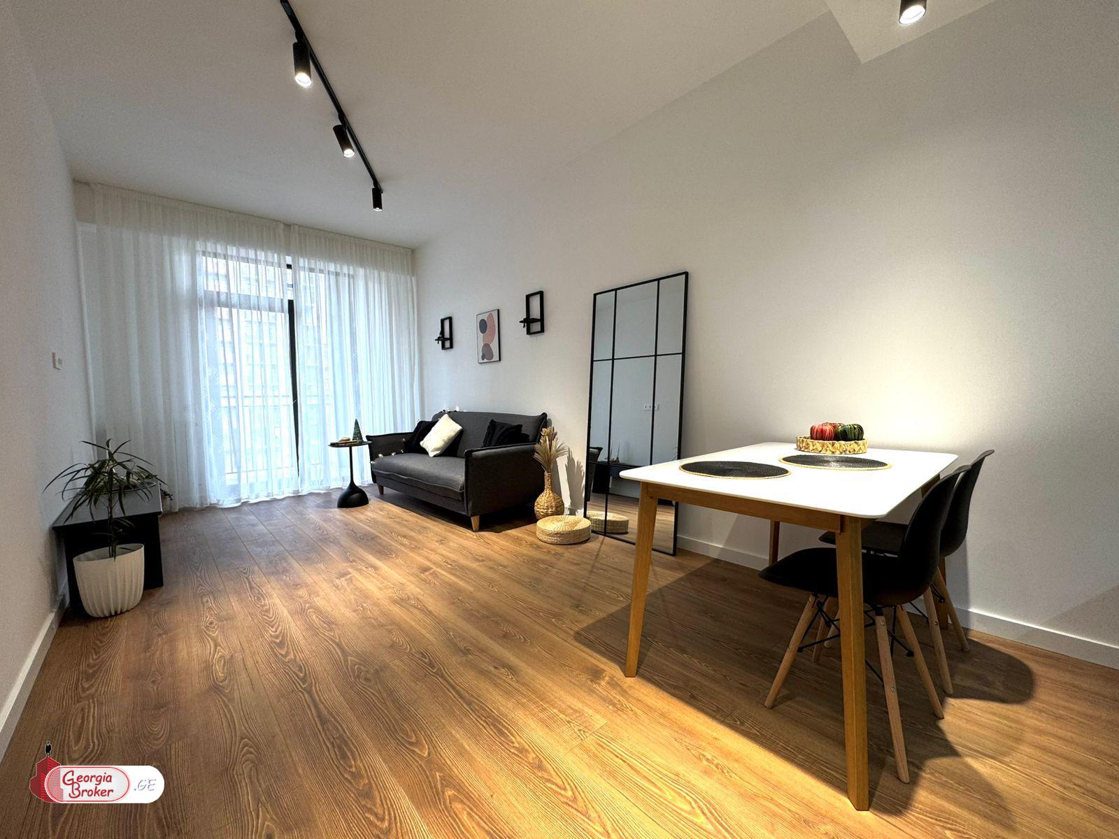 nearly repaired 2-room apartment for sale